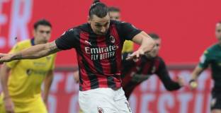 Милан спаси точка срещу Верона